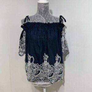 Love Letter Collection‎ Women’s Off The Shoulder Embroidered Blouse blue Small